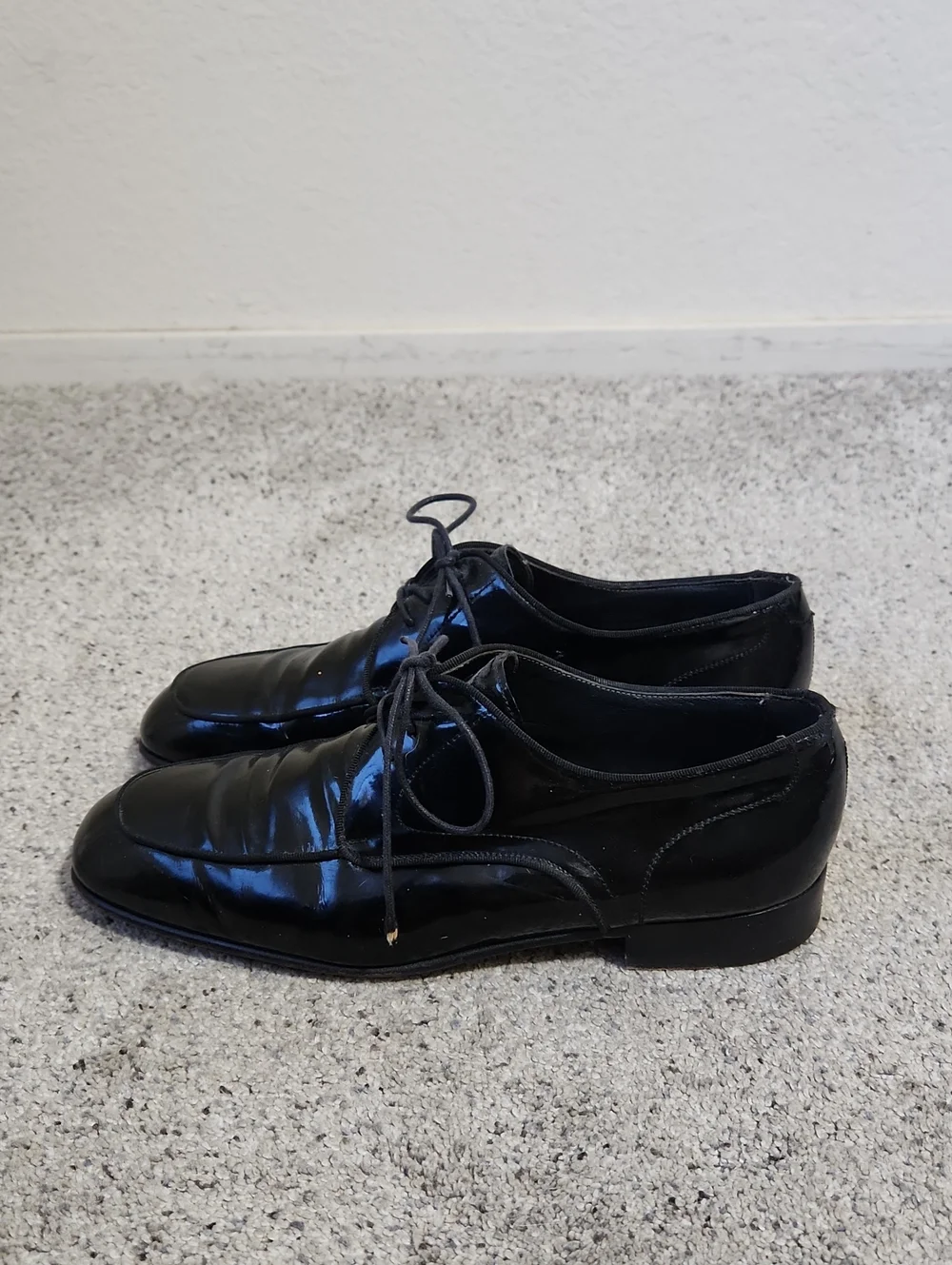 Bally Oronis Patent Calfskin Leather Shoes 8.5 D Mens Black